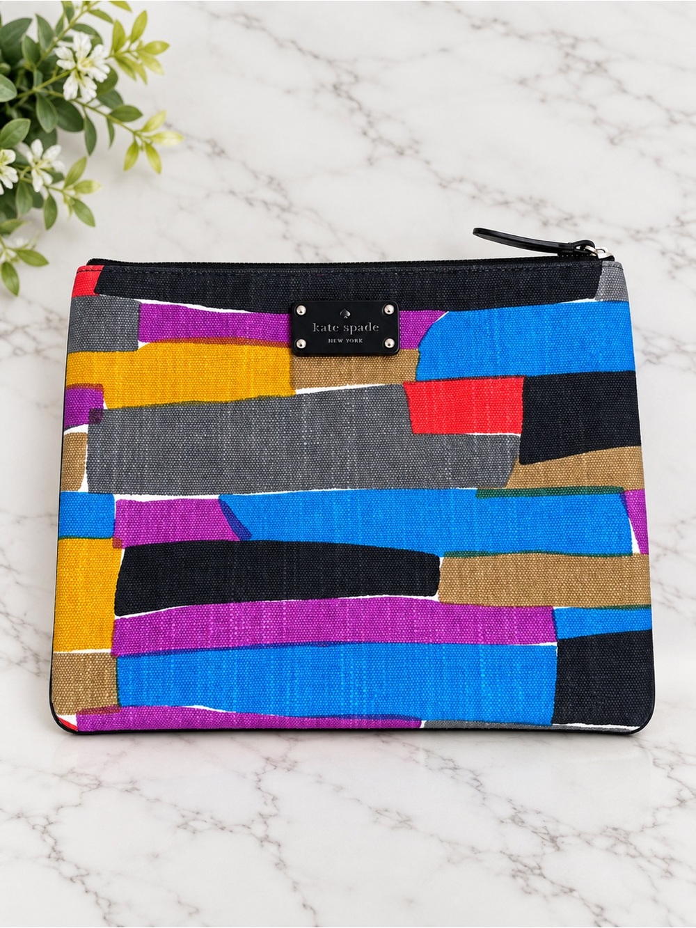 Kate Spade Adrianne Gallery Row Multicolor Canvas Zip Pouch Clutch
